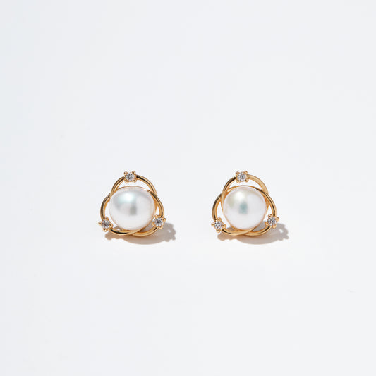 Blessing Wreath Zirconia Pearl Studs