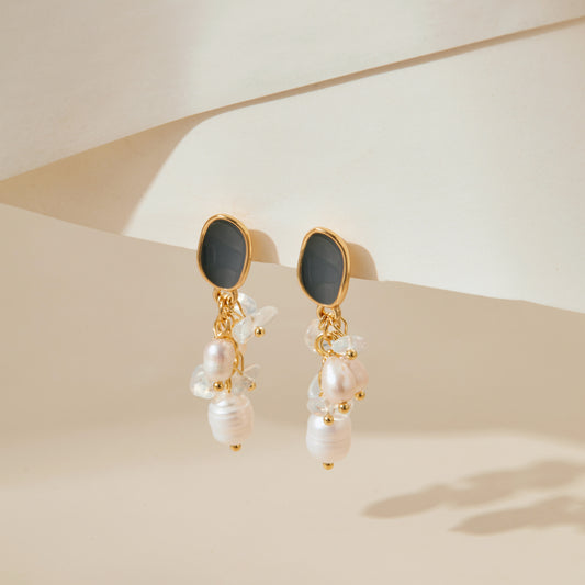 Pearl cluster earrings