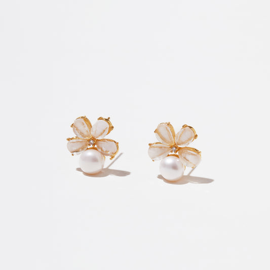 Small Flower Pearl Earrings