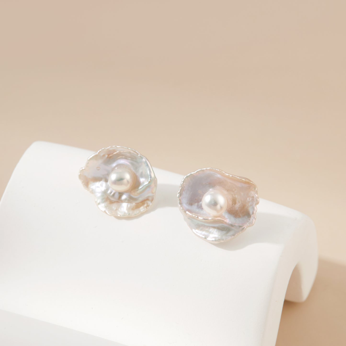 Sun-side Egg Pearl Ear Studs