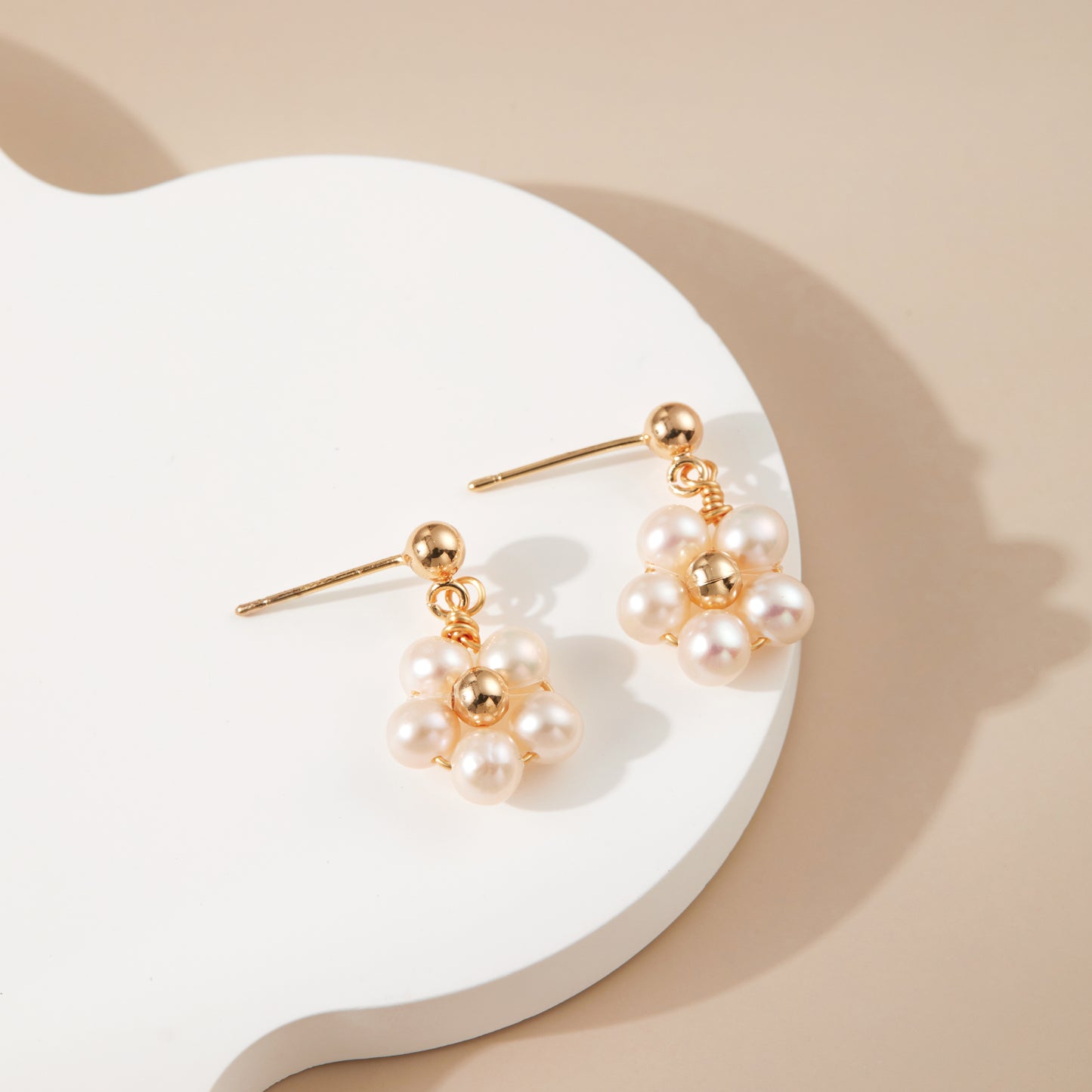 Mini Flower Pearl Earrings
