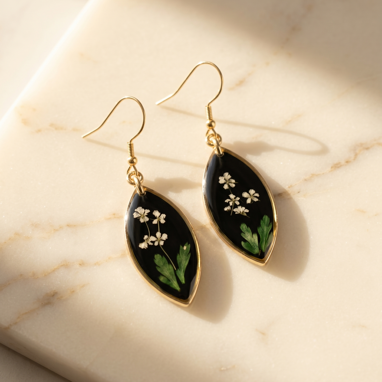Lace & Leaf – Pressed Gypsophila Black Marquise Resin Drop Earrings
