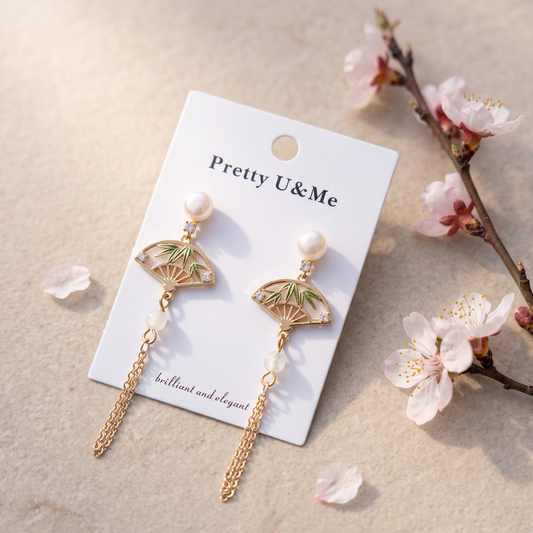 Folding Fan – Mother-of-Pearl Fan & Pearl Tassel Drop Earrings
