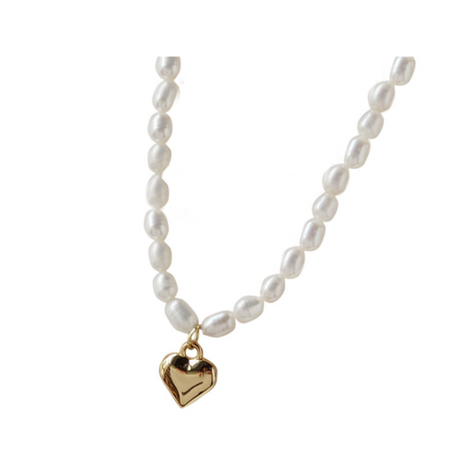 Heart of love pearl necklace