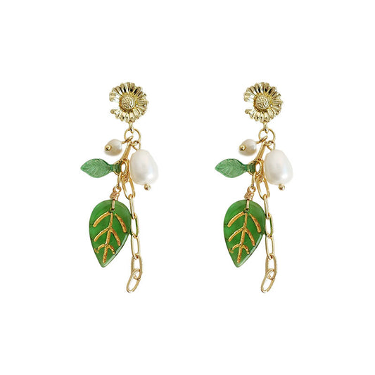 Laurel's Leaf Freshwater Pearl Earrings