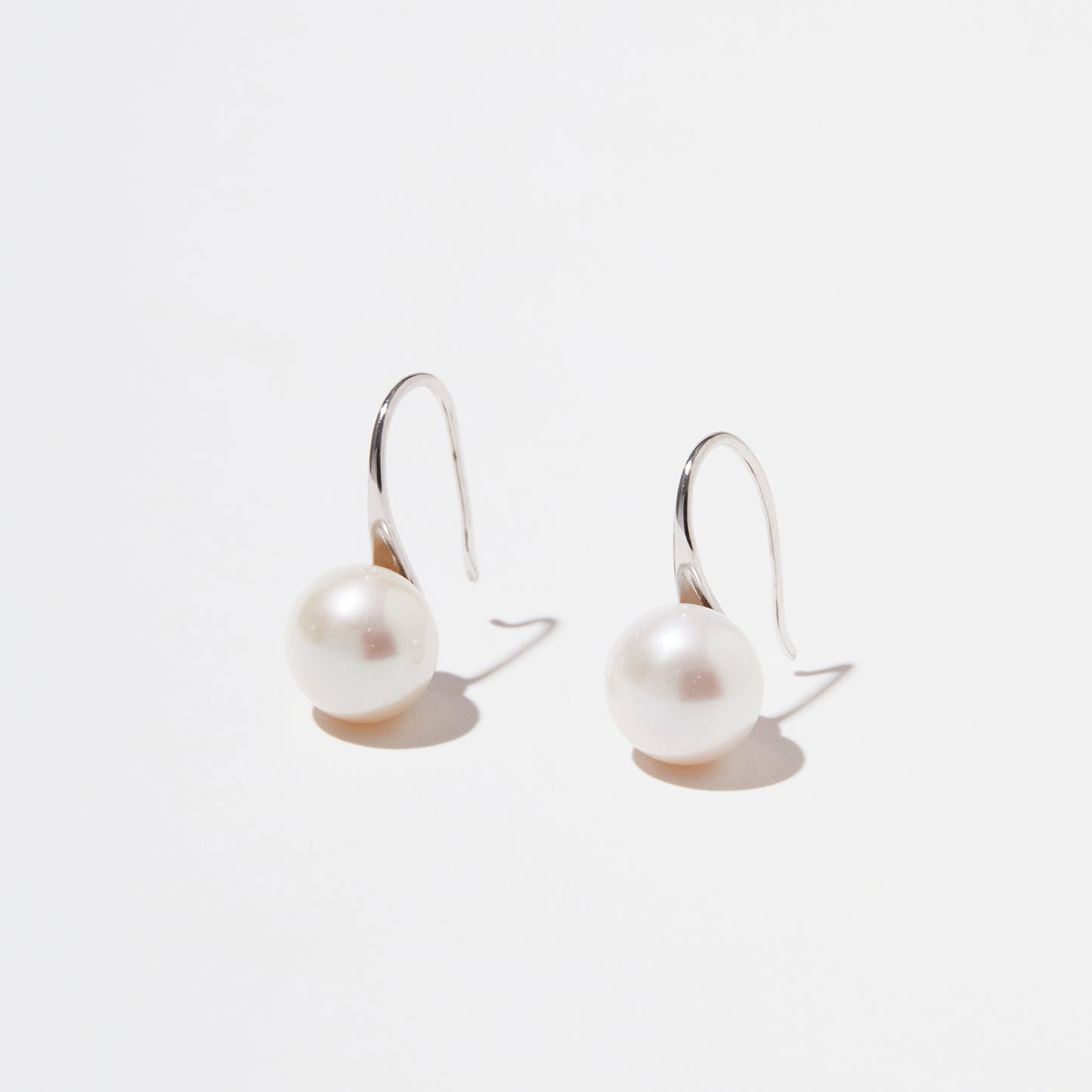 High Heels – Freshwater Pearl Hook Earrings — Silver
