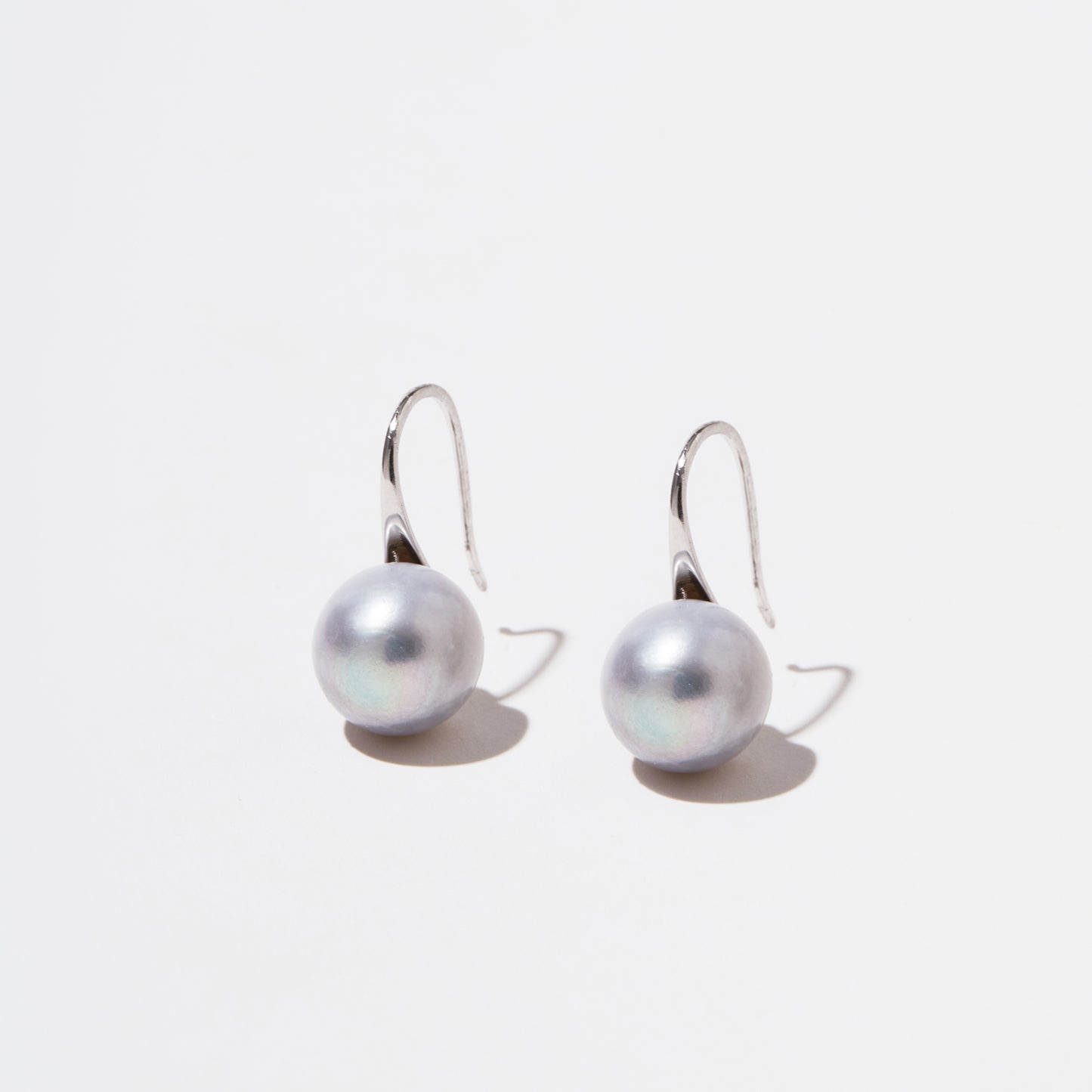 High Heels – Freshwater Pearl Hook Earrings — Silver