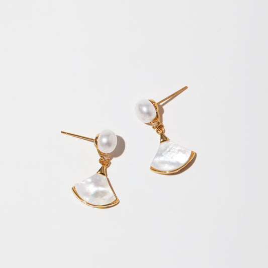 Little Skirt – Mother-of-Pearl Skirt & Pearl Drop Earrings
