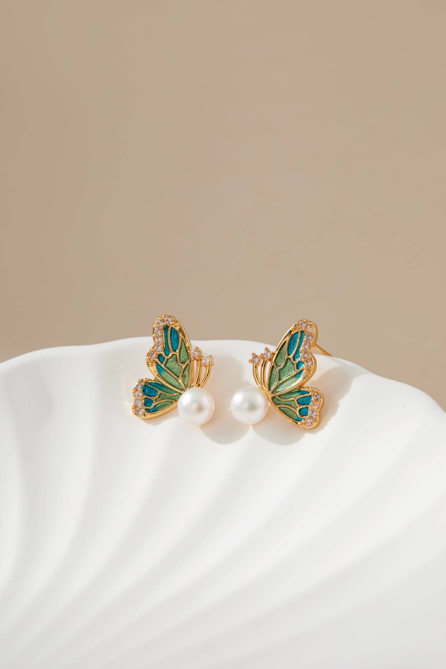 Green Butterfly pearl ear studs