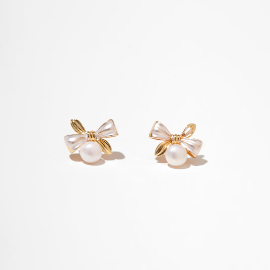 Silk Ribbon – Pearl Enamel Bow & Pearl Stud Earrings