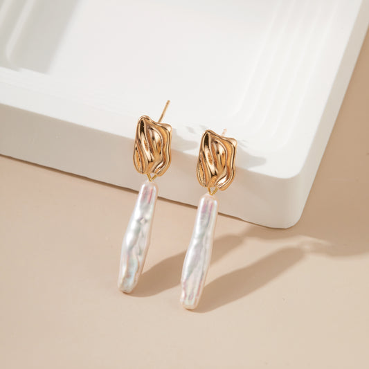 River Reed – Ribbed Stud & Stick Pearl Drop Earrings