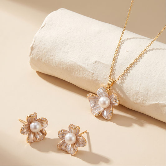 Morandi Bloom – Mother-of-Pearl Flower & CZ Pendant Necklace
