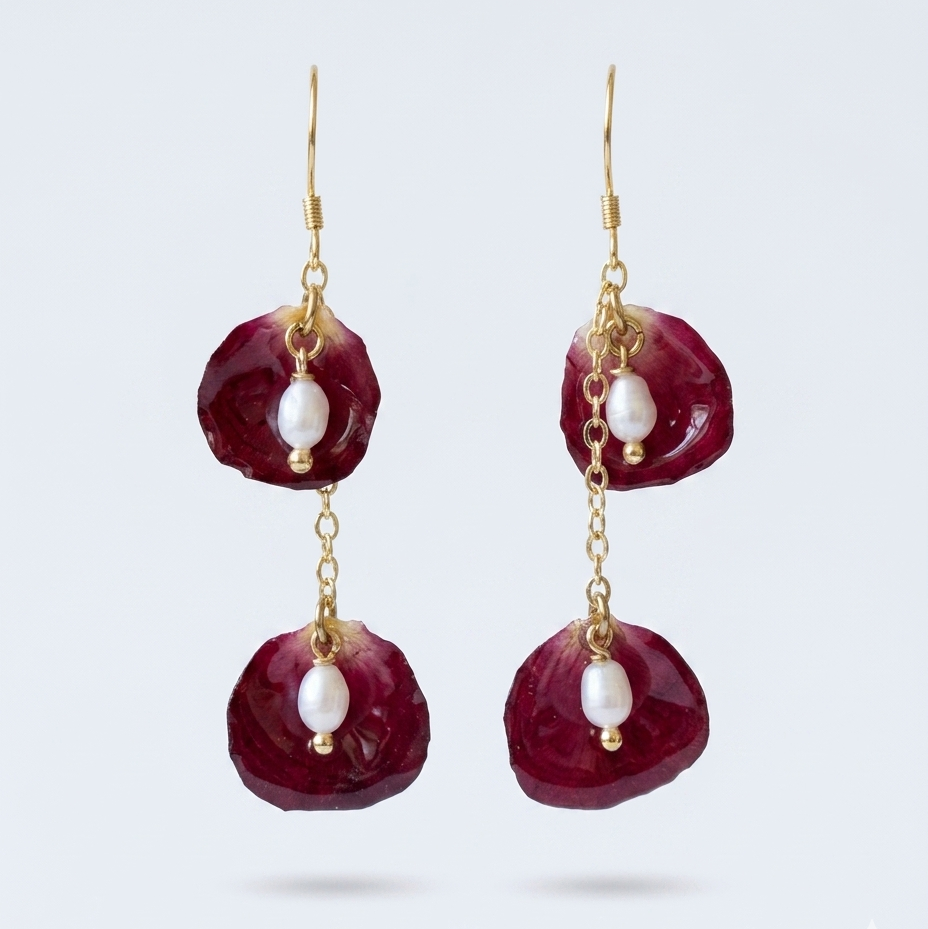 Rose Petal Cup – Dried Rose Petal & Pearl Drop Earrings