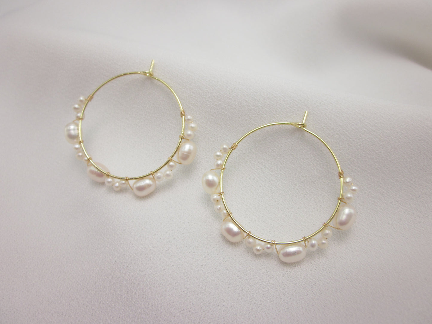 Winding Baroque Star Pearl Hoops