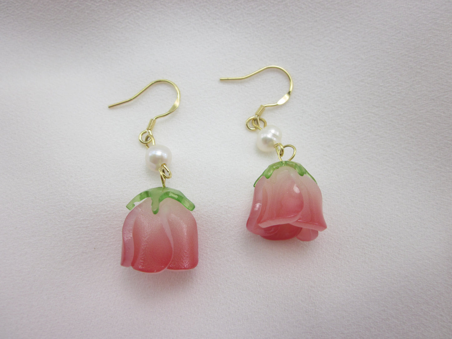 Acrylic Rose Pearl Earrings