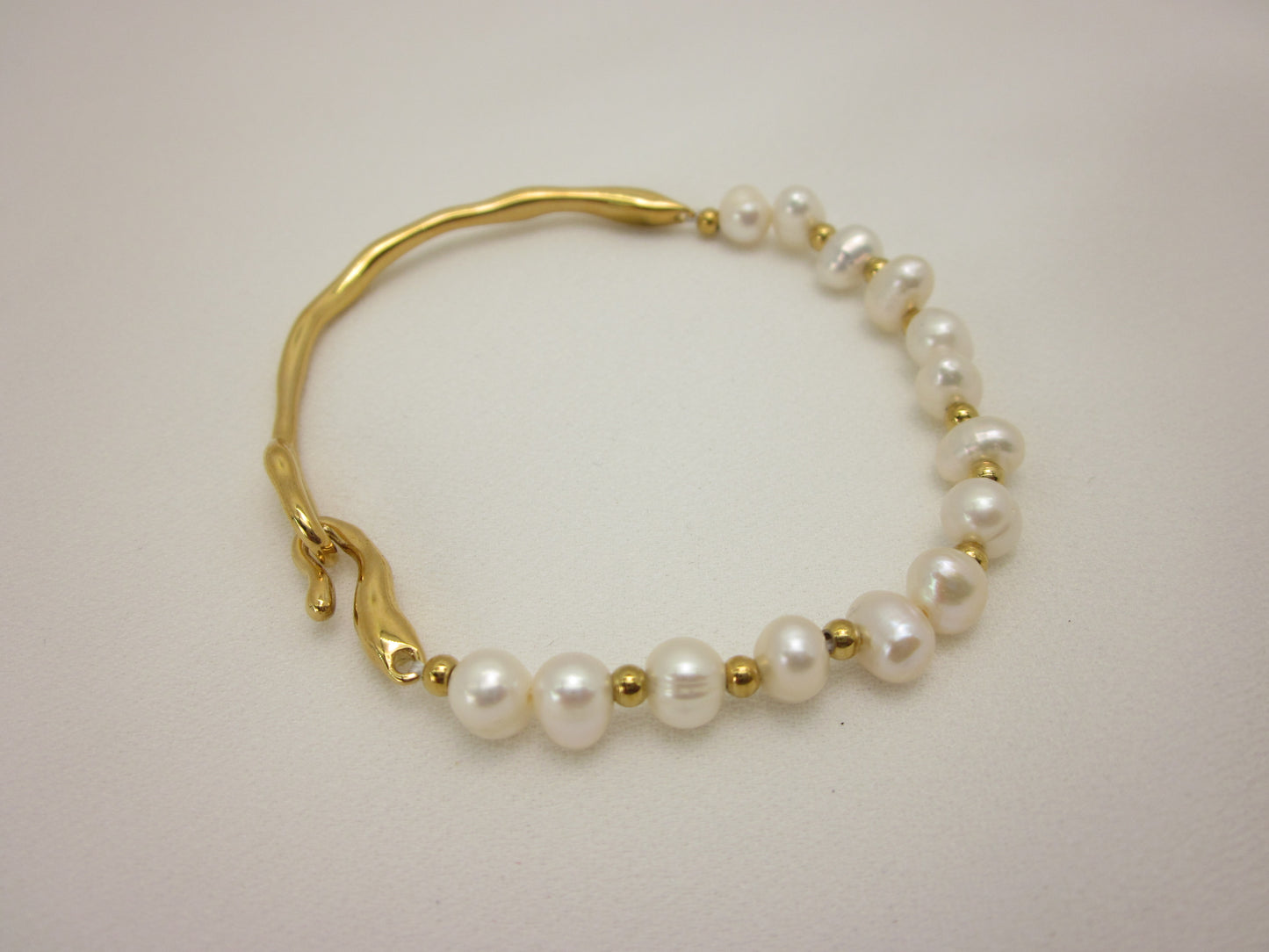 Tree Branch Pearl Bracelet