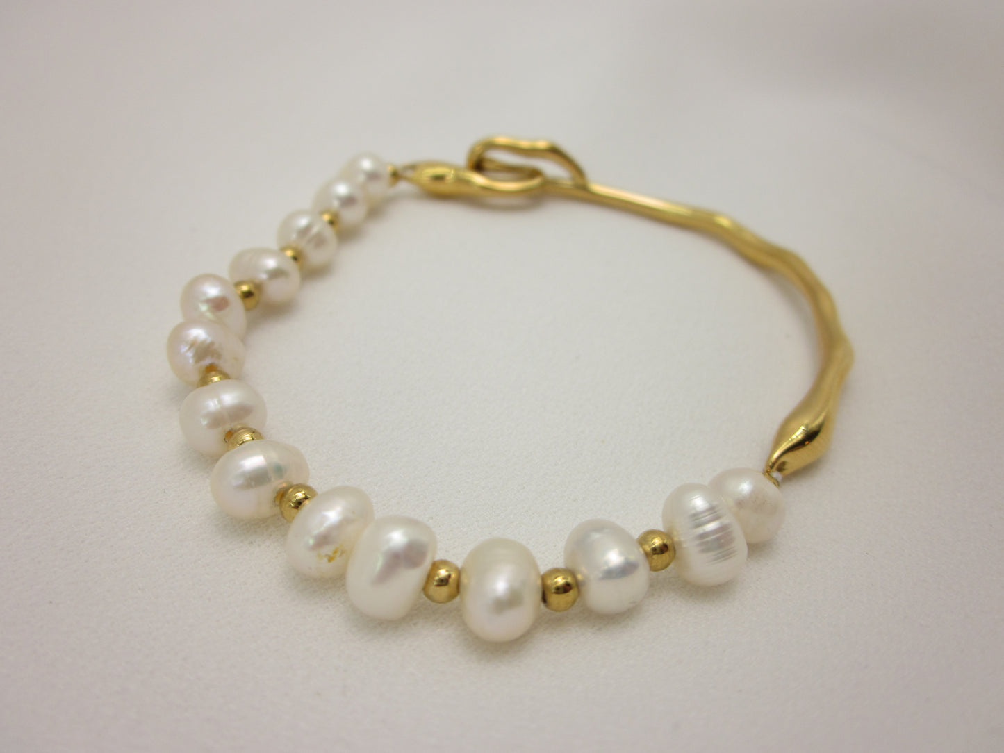 Tree Branch Pearl Bracelet