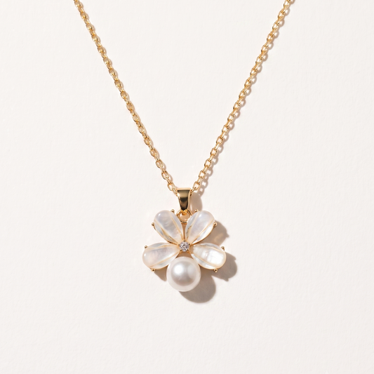 Pearl Bloom – Flower & Pearl Pendant Necklace