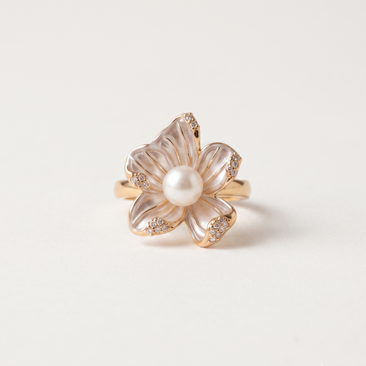 Morandi Bloom – Mother-of-Pearl Flower & Pearl Adjustable Ring